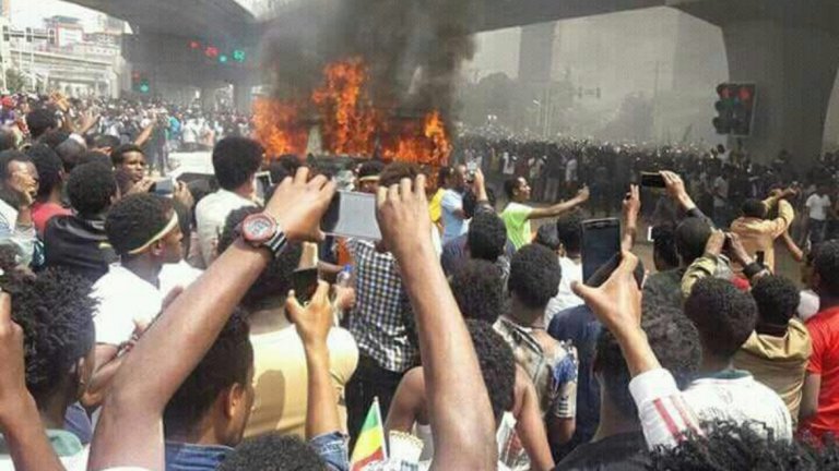 Над 80 ранени след атентат по време на политически митинг в Етиопия