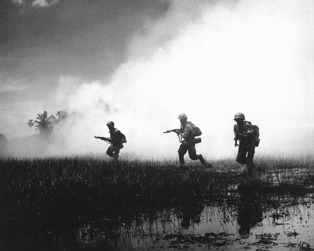 1280px-ARVN_in_action_HD-SN-99-02062