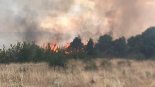Августовските пожари в региона продължават.