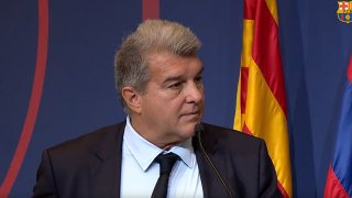 Лапорта е възмутен, Шави - притеснен