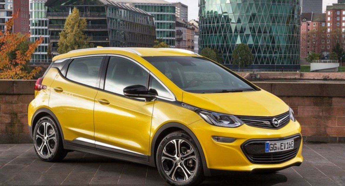 4) Opel Ampera-e

Тип: Електромобил
Оценка на емисиите вредни вещества (максимум 50): 50
Оценка на емисиите CO2 (максимум 60): 45
Обща оценка (максимум 110): 95