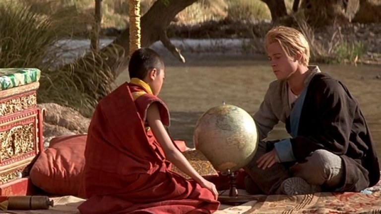 "Седем години в Тибет" (Seven Years in Tibet, 1997)
Със "Седем години в Тибет" Пит доказа, че може да играе. Ролята на егоистичен австрийски планинар, който се променя, благодарение на пътуванията си, е оценена с цели 75.47 по индекса на Pretty Famous.
