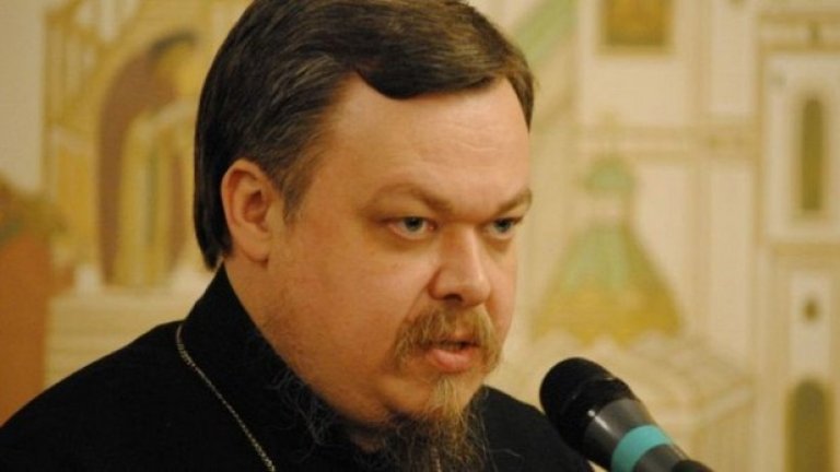 Протоерей Всеволод Чаплин: "По-нататъшното развитие и използване на смартфоните може да доведе до това, че хората не само ще се отучат да пишат, но и да говорят"
