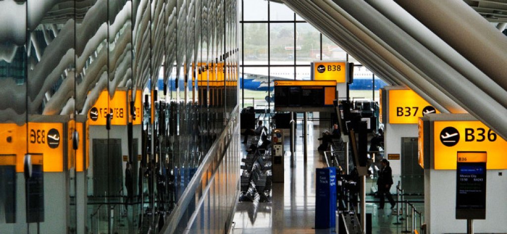airport-terminal-heathrow-710x473
