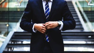 hunters-race-MYbhN8KaaEc-unsplash