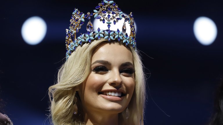 Полякинята спечели титлата на кралица на красотата в конкуренцията на над 90 участнички, ставайки първата "Мис Свят" от 2019 г. насам