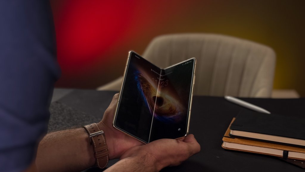 Новите Honor Magic V6 и Watch 6: Поотделно са впечатляващи, заедно дори повече