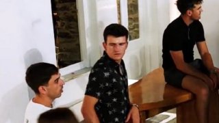 Централният бранител е бил задържан след сбиване между две групи английски туристи пред бар в курорта.