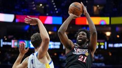 Филаделфия надви Голдън Стейт с кош със сирената (видео)