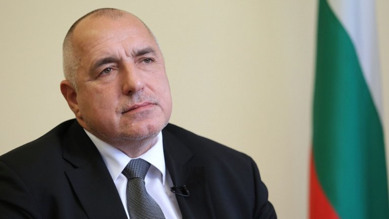 В него има 8 нови лица, като лидерът на СДС Румен Христов поема отбраната, Любен Дилов-син - туризма, а Калин Вельов - културата