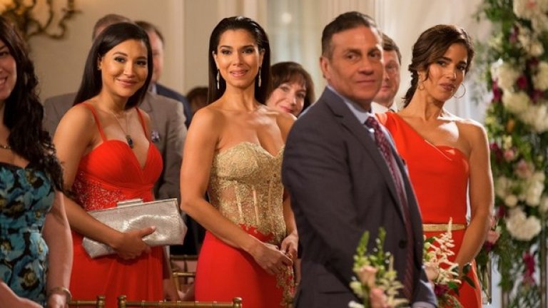 Подли камериерки (6 юни)
Този сериал е съвсем подходящ за лятото и за всеки друг момент от годината. Жените го предпочитат заради секса, убийствата и клюките. В него може да видите Джуди Рейес, Ана Ортиз, Ная Ривера. В четвърти сезон се очаква и включването на изпълнителния продуцент на шоуто Ева Лонгория. Със сигурност не може да се нарече добра телевизия, но е доста зарибяващ сериал.