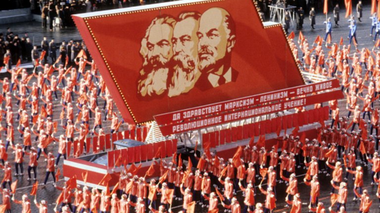Постепенно обикновените руснаци губят интерес към празника
