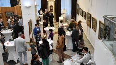 Първата изложба на "ОББ Галерия" показва над 30 картини на изявени български майстори