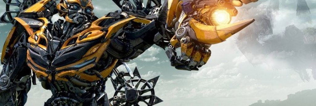 2. "Трансформърс: Ера на изтребление"
Филмът стои върху солидните 1,1 милиарда долара и това е поне с 1,09 милиарда повече, отколкото реално заслужава. Марк Уолбърг доставя едно от най-слабите  изпълнения в наситената си със слаби изпълнения кариера. За разлика от други произведения на Бей, този дори не се класира в графата guilty pleasure. Тук лошото и шумно екранно фиаско си остава лошо и шумно екранно фиаско.