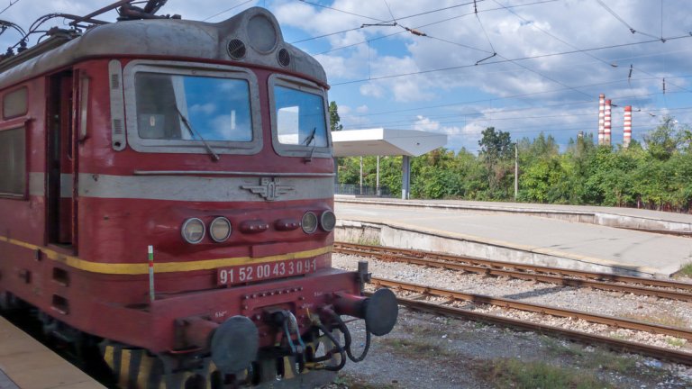 Намушкаха млада жена в нощния влак от Пловдив за Варна