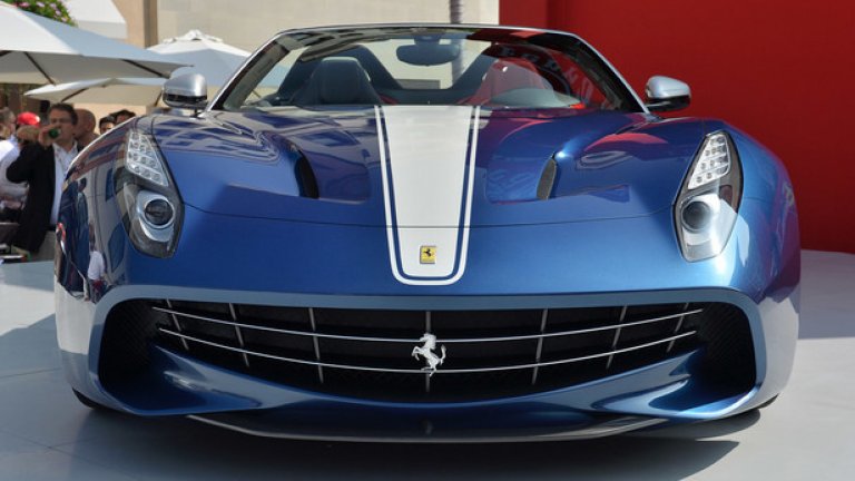 F60 е базиран на F12 Berlinetta, но дизайнът на предницата е леко променен