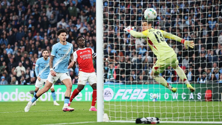 Манчестър Сити спечели битката с Арсенал и вдигна Купата на лигата