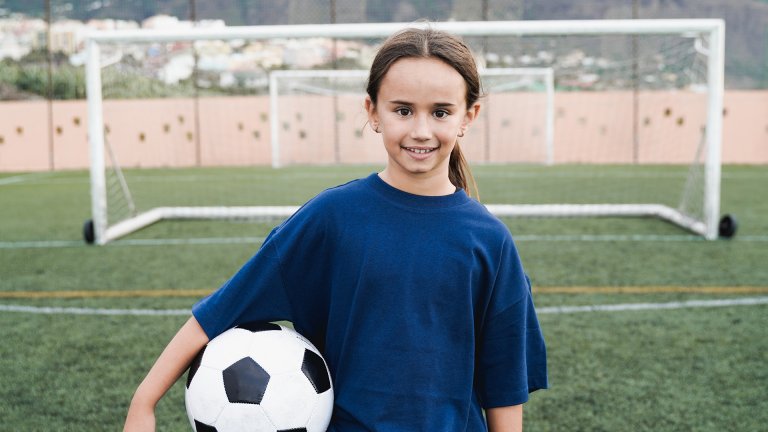 Спечелете за вашите малки играчи или фенове на този спорт възможността да присъстват на полуфинала на Европейското първенство в Мюнхен през лятото