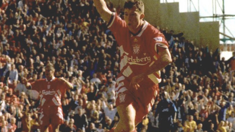 4 минути и 33 секунди! Най-бързият хеттрик във Висшата лига е факт, и то срещу Дейвид Сиймън и цялата национална защита на Англия, носеща екипите на Арсенал.