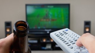 watching-football