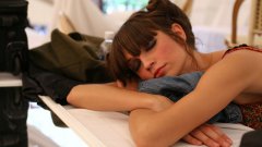 Честите дремки не могат да заменят няколкочасов сън