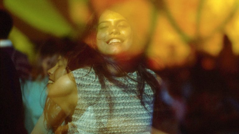 И докато през годините едни хора са хипарствали, откривали нови хоризонти, създавали изкуство и превръщали себе си в свръхчовеци под въздействието на митичната дрога, други едва преживяват еднократно така наречения "лош трип" - една от най-известните неблагоприятни страни на употребата на LSD.