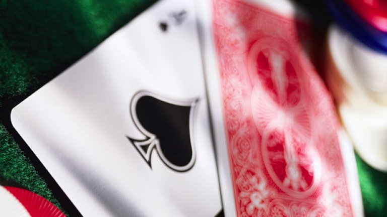 Още в зората на избора си кабинетът Орешарски наложи ограничения на онлайн хазарта, отрязвайки от пазара куп оператори