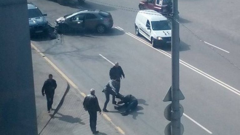 Остава убеждението, че ако не си помогнеш сам, няма да ти помогне нито българската полиция, нито българската прокуратура, нито българският съд.