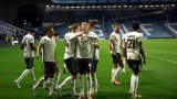 Гримзби взе нов скалп в Карабао, Вила приключи участието си в турнира