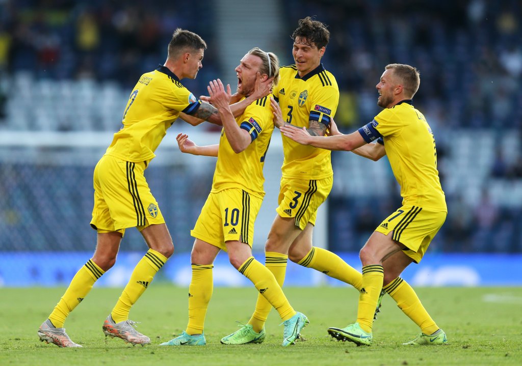 Героична Украйна сломи Швеция и очаква Англия на четвъртфинал