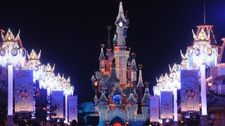 Disneyland Paris Magic Christmas Season Launch