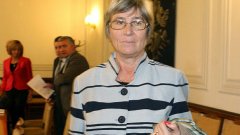 Венета Марковска е замразила членството си в Конституционния съд