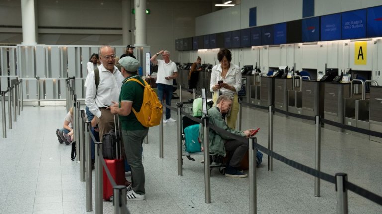 Лошото време в Истанбул отмени десетки полети от и за летище "Сабиха Гьокчен"