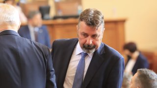 Филип Станев призова от парламентарната трибуна депутатите да подкрепят кабинета на ИТН