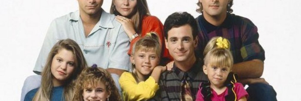 “Fuller House”, сериал на Netflix, на екран от 26 февруари
Поколения от почитатели вероятно ще се инсталират пред екрана на 26 февруари, за да гледат всички епизоди от продължението на „Пълна къща“. В сериала се връщат по-голямата част от актьорите от оригиналния сериал, с изключение на близначките Олсън.