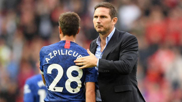 Проблемите на Лампард не са малко, но някои от тях могат да бъдат решени чрез трансфери до края на този месец