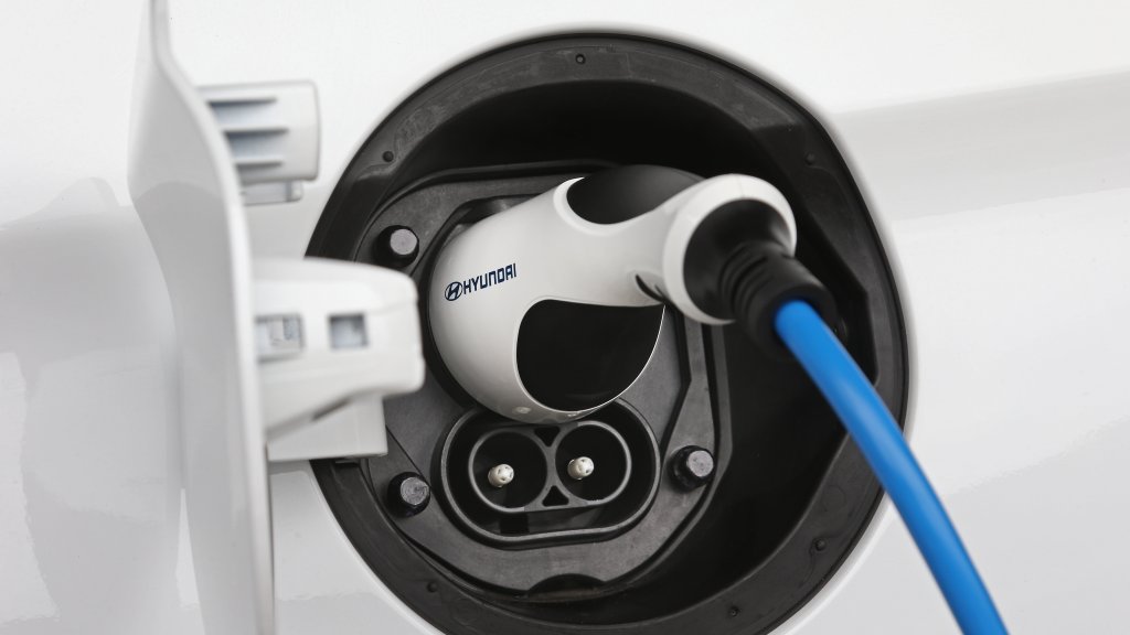 Hyundai IONIQ Electric (5)