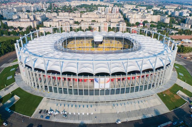 74. "Арена Натионала", Букурещ
Да, румънският национален стадион е тук. Той се появи преди 4  години и вече прие един финал в Лига Европа, както и всеки мач на националите на Румъния и на Стяуа в европейските турнири. 55-хилядна арена, която е построена само за 40 милиона евро!