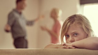 дете, бебе, развод, семейство, родители, кавга, семеен спор, семейни спорове