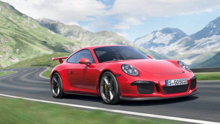 991 GT3 (2014)
За всеобща изненада в Porsche се отказаха от версията на състезателния мотор, предвидена за 991 GT3. Новият 3,8-литров двигател се развърта до 9000 об/мин и има 475 конски сили.