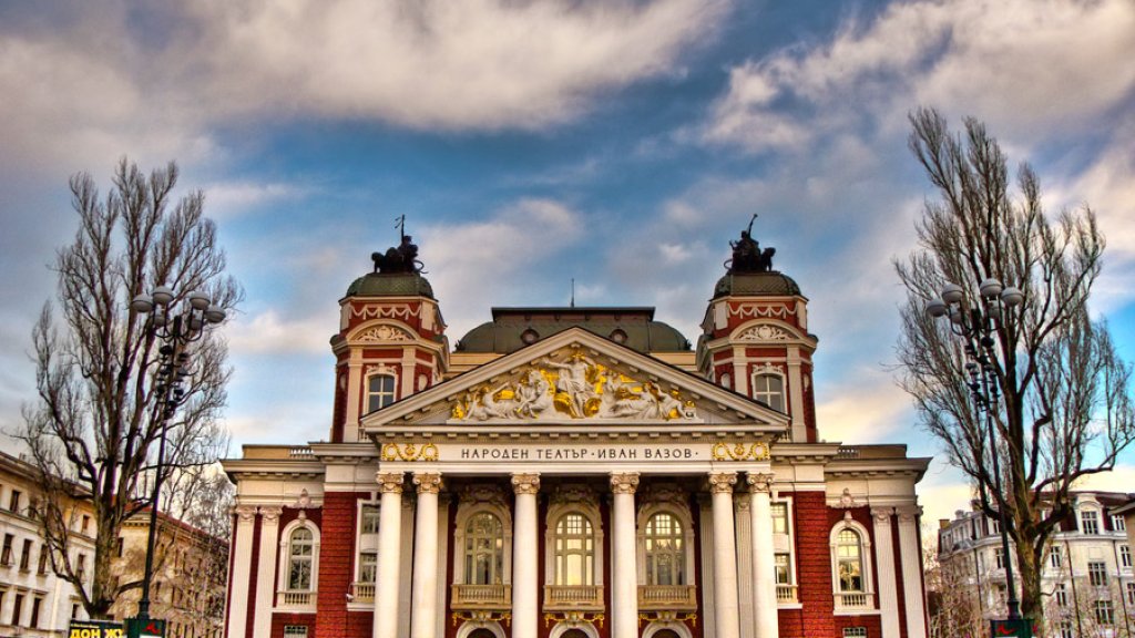 l_1238332373_IvanVazov-HDR-Tpf