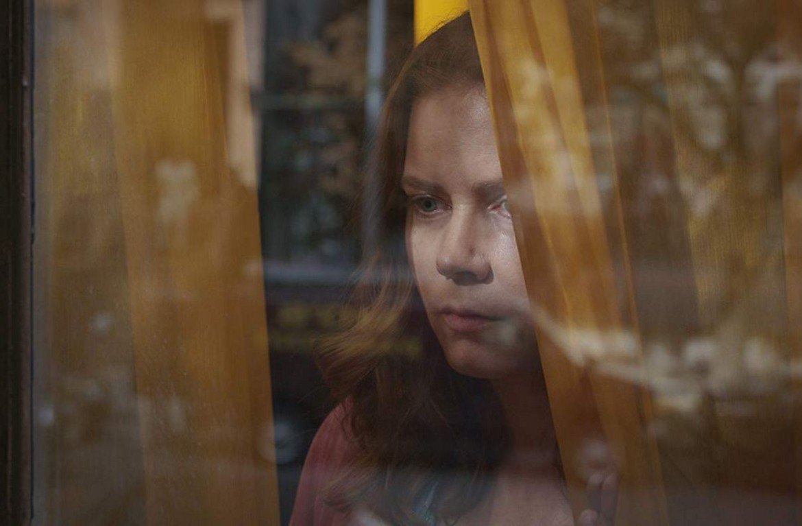 "Жената на прозореца" (The Woman in the Window)
Премиера: 15 май

Психологическият трилър е с участието на Ейми Адамс, Гари Олдман, Антъни Маки и Джулиан Мур и е базиран на едноименния роман на писателя Ей Джей Фин. Разказва за детска психоложка (Адамс), която живее в Ню Йорк. Тя се сприятелява със съседка, но собственият й живот се преобръща, когато тази жена изчезва. Режисьор е Джо Райт ("Хана", "Най-тъмният час").