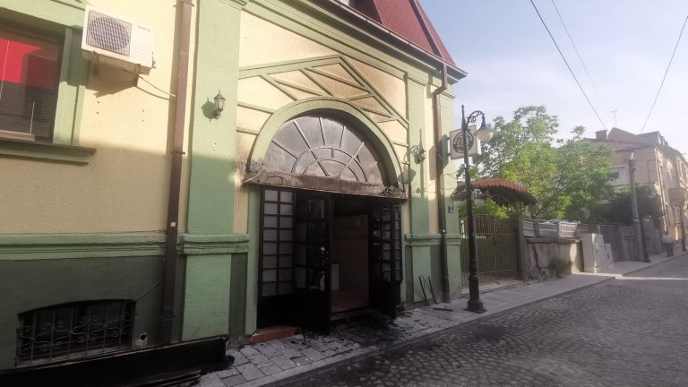 Комисията иска да извърши преглед върху документацията и на помещенията на културния център