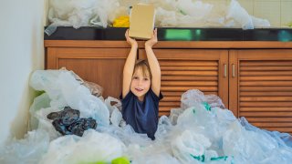 Пластмасата убива планетата. Какво да направим като родители?