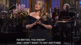 "Знам, че изглеждам различно": Адел се шегува с килограмите си в Saturday Night Live