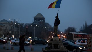 Nightly Protests Continue In Bucharest Despite Government Scrapping Corruption Decree