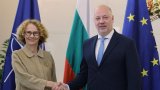Радмила Шекеринска: България разполага с потенциал за развитие на отбранителната индустрия