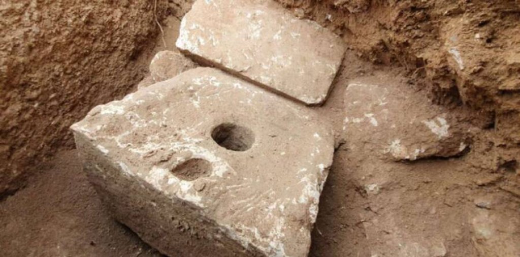ancient-toilet
