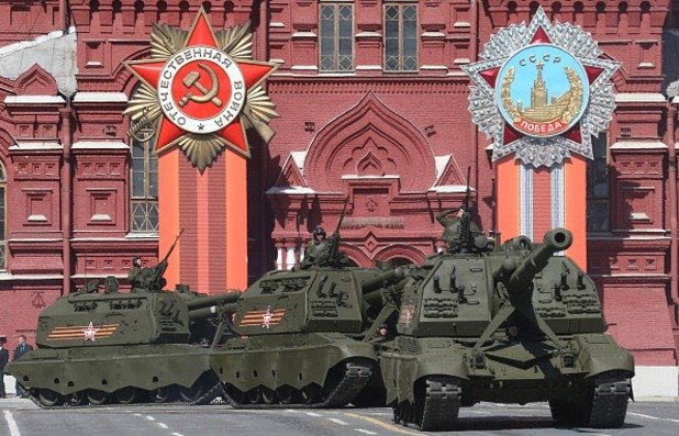 Въпреки кризата и западния бойкот, Русия организира най-пищния парад за честване на края на Втората световна война