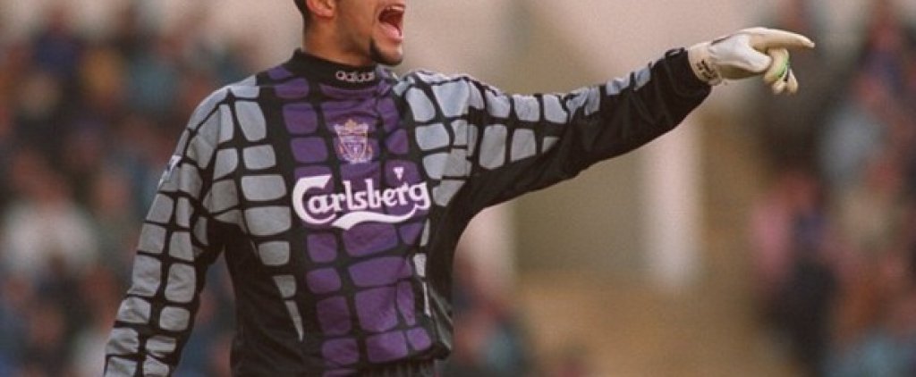 Вратар: Дейвид Джеймс
214 мача за Ливърпул
93 мача за Манчестър Сити